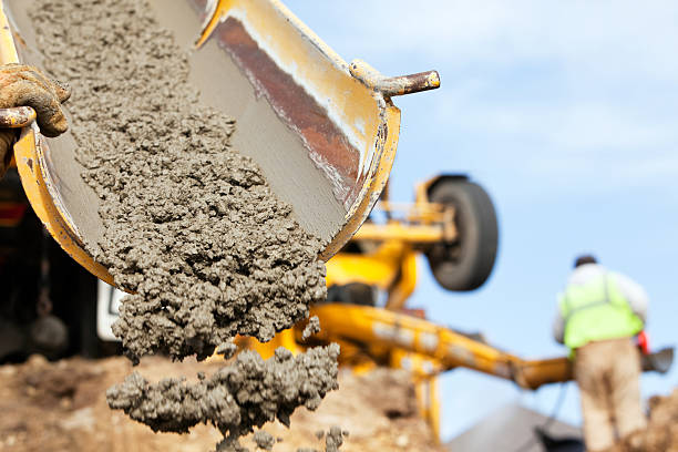 Best Best Concrete Contractor  in Nokomis, IL